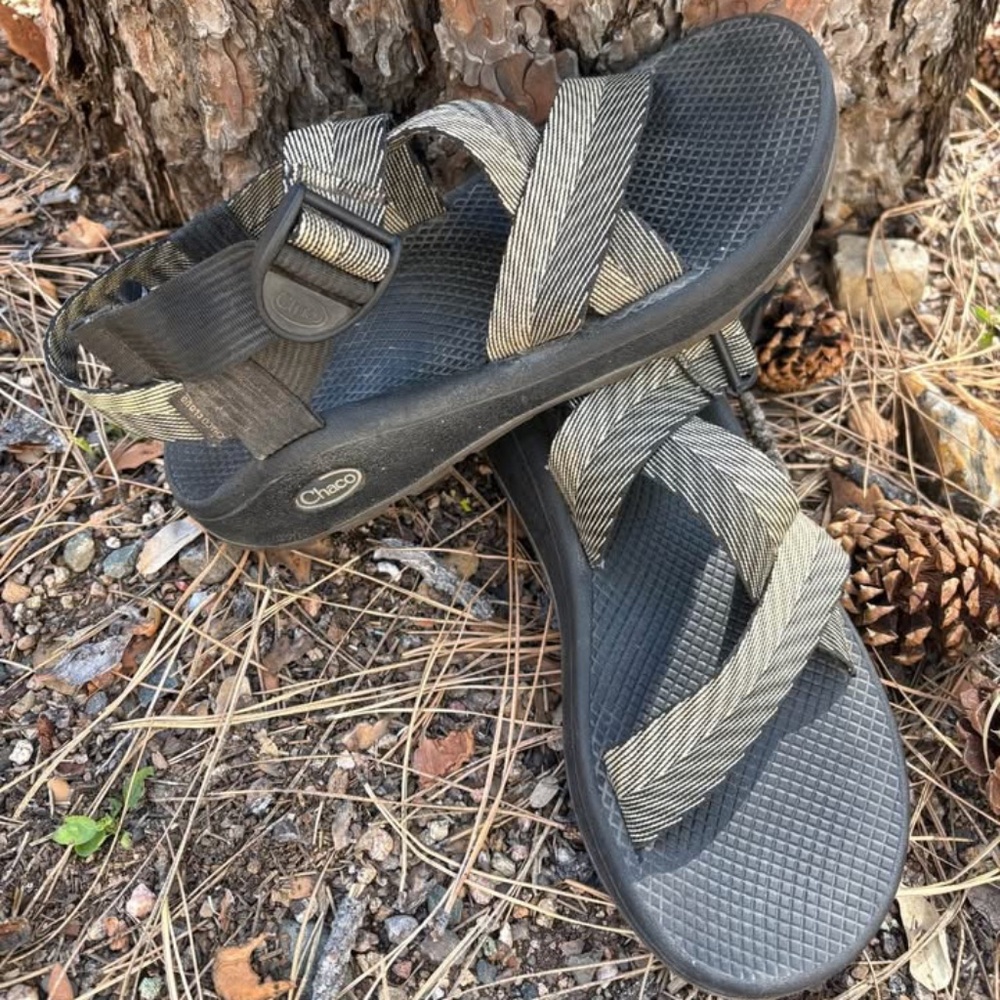 CHACO Mega Z/Cloud Sandals Men's size 10 (Worn Once)